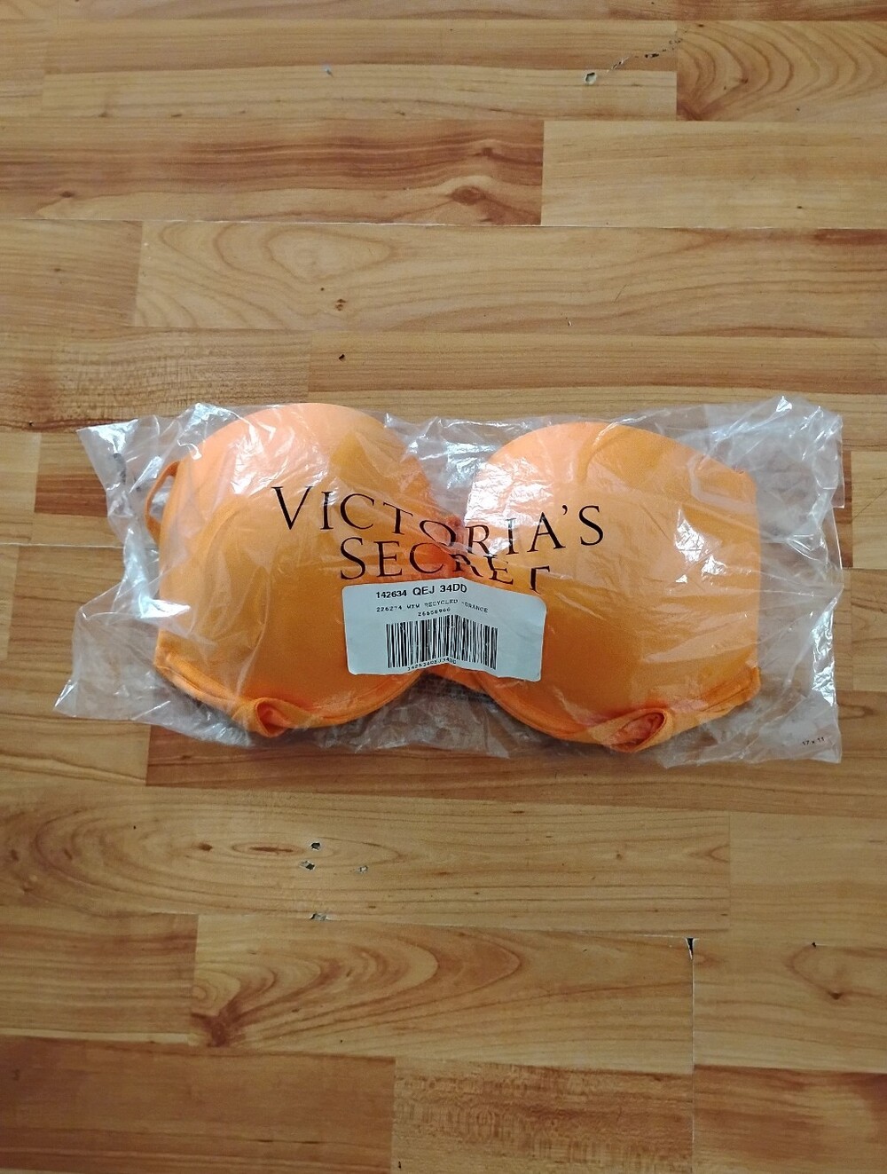 New Victoria's Secret Super Push Up Orange Bra